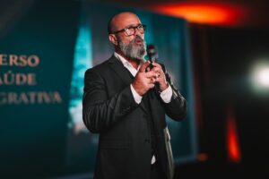 Dr.-Marcelo-Bonanza-1-1600x1067-1.jpeg
