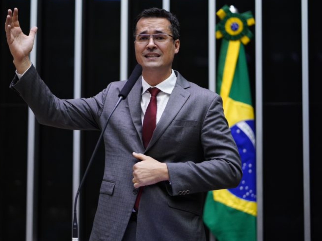 Justica-de-SP-determina-que-Deltan-Dallagnol-pague-R-135-mil-a-Lula-por-danos-morais-1.png